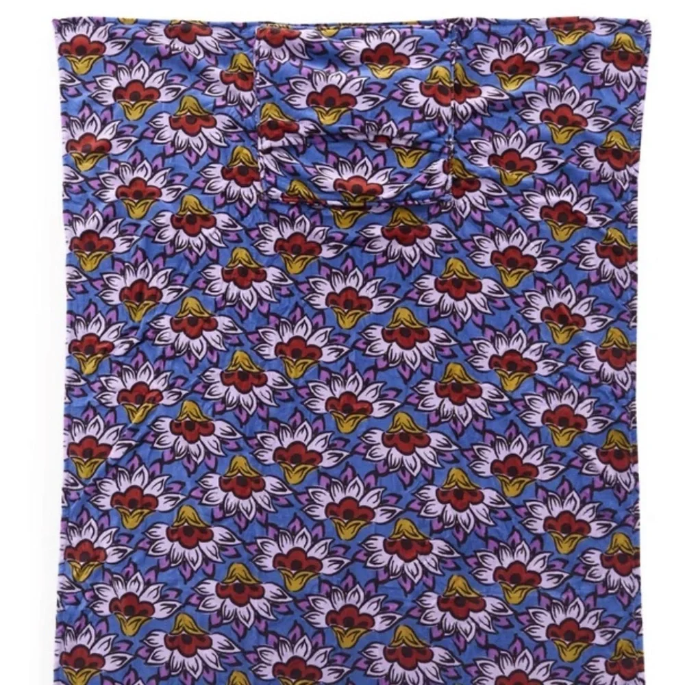 Vera Bradley Fleece Travel Blanket in Scaevola Fan Blue NWT